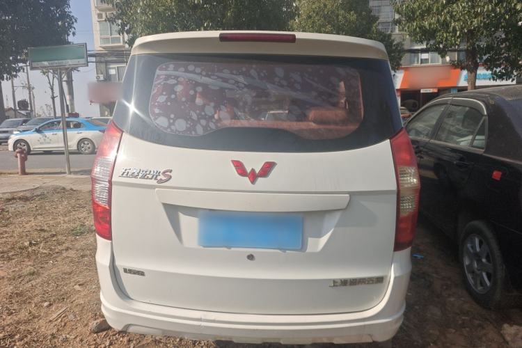 Used Wuling Hongguang 2014 1.5L S Standard Version
