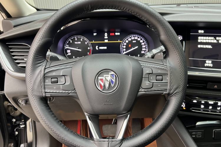 Used Buick Envision 2022 Encore S 552T Two-Wheel Drive Elite Model
