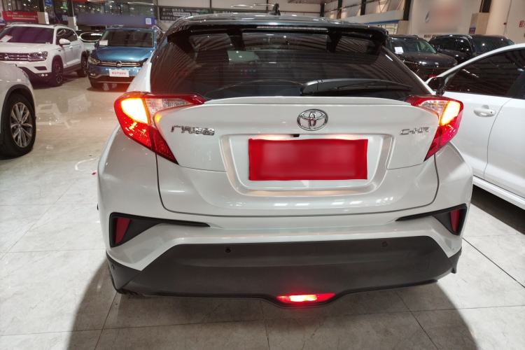Used Toyota C-HR 2022 2.0L Leading Edition
