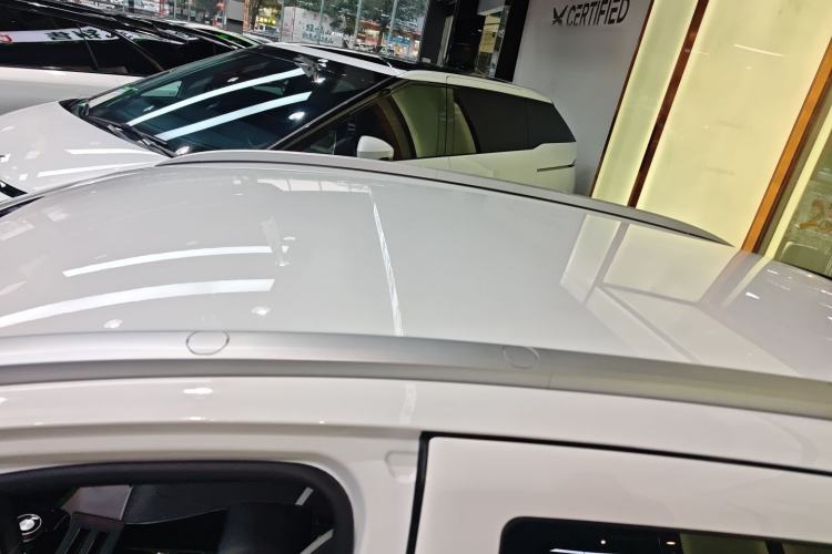 Used Geometry E Firefly 2024 301km Flowing Light