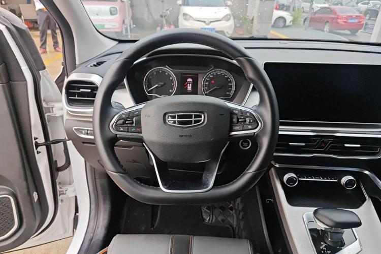 Used Geely Auto Coolray 2023 1.5T DCT Platinum Edition
