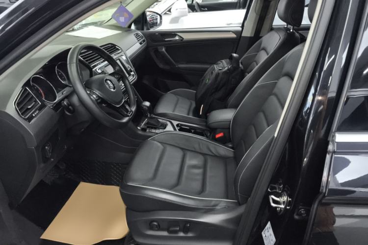 Used Volkswagen Tiguan L 2017 330TSI Automatic Two-Wheel Drive Flagship Edition
