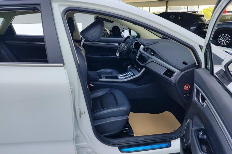 TDK.VehicleDetails.img