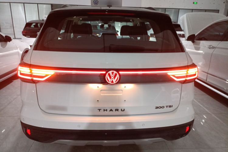 Used Volkswagen Tharu 2024 300TSI Two-Wheel-Drive Moon Luxury Edition
