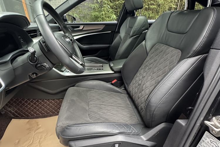 Used Audi A6L 2022 55 TFSI quattro Flagship Dynamic Model
