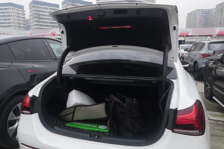 Used Mercedes-Benz A-Class 2020 Restyled A 200 L Sport Sedan Fashion Version
