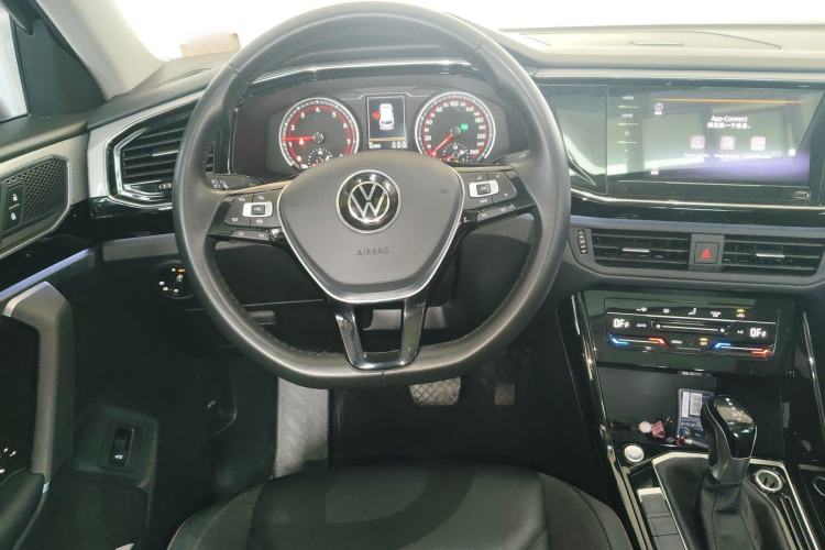 Used Volkswagen Tayron 2022 330TSI Two-Wheel Drive Luxury Smart Connectivity Version