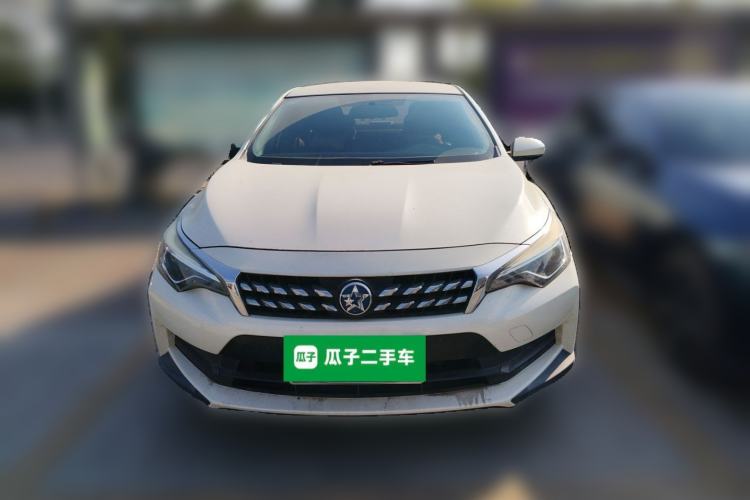 Used Venucia D60 2019 100 000 Glory 1.6L Entry Manual ChenShang Edition China VI
