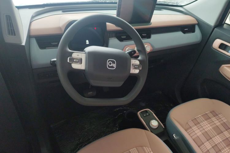 Used Chery QQ Ice Cream 2024 Edition Youth Version 205km Sundae