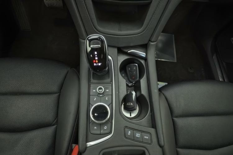 Used Cadillac XT5 2021 28T Luxury Version