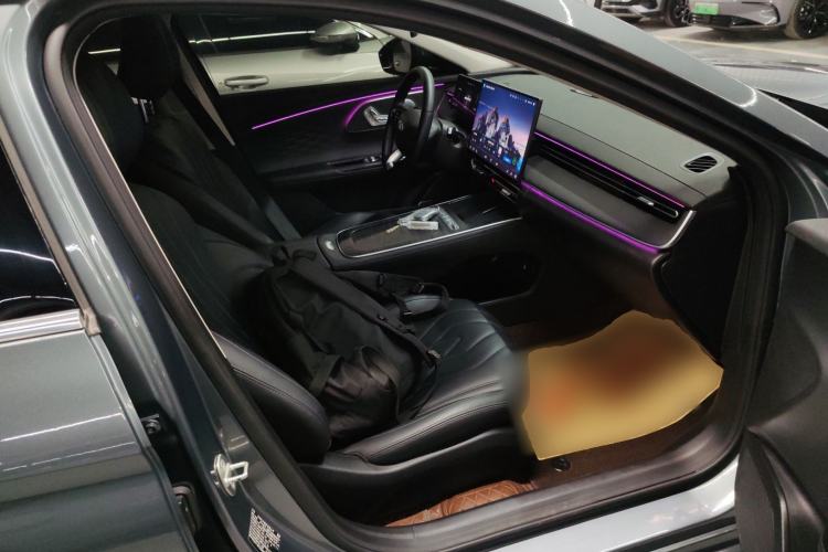 Used Chery Fengyun A8L 2025 1.5 TGDI 145 km Luxury Version