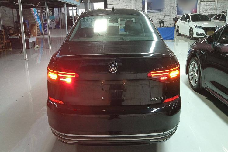 Used Volkswagen Passat 2020 Revised Version 280TSI Business Edition China VI Standard
