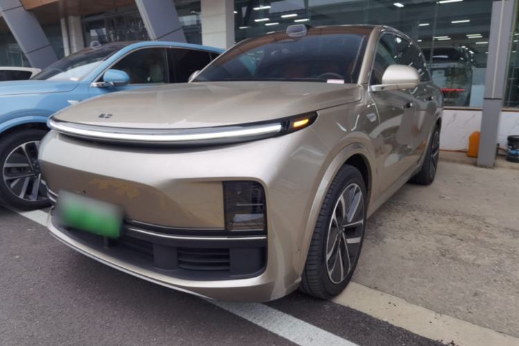 Used Li Auto L8 2024 Ultra Model
