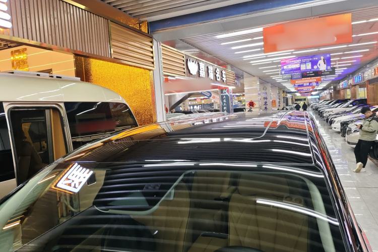 Used Denza D9 2024 DM-i 980 Four-Wheel Drive Prestige Model
