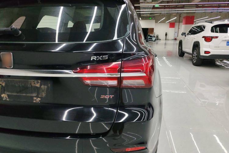 Used Roewe RX5 2016 20T Two-Wheel Drive Manual Flagship Edition
