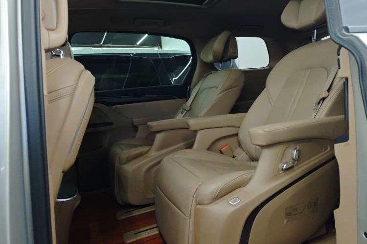 Used Buick GL8 2021 ES Landtrek 653T Luxury Model
