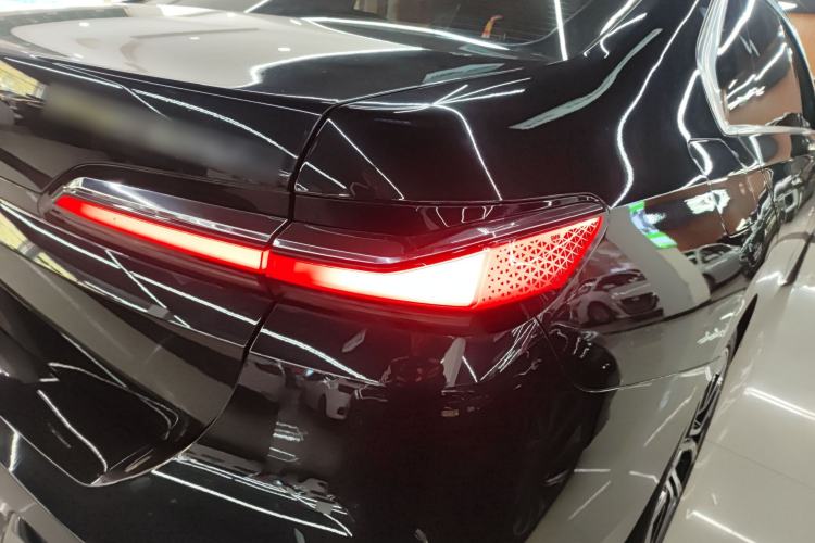 Used BMW 7 Series 2023 735Li M Sport Package