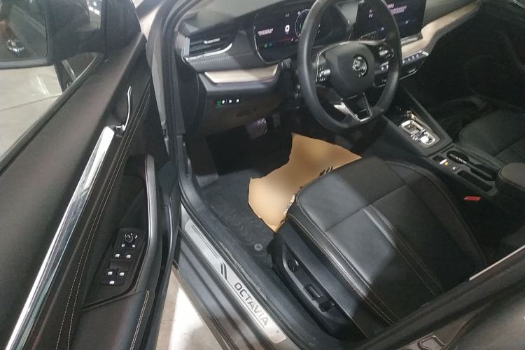 Used Skoda Octavia 2022 PRO TSI280 Luxury Edition
