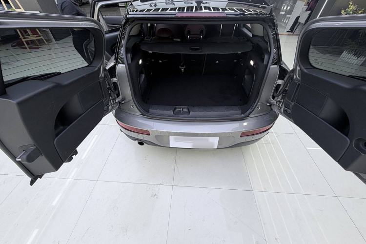 Used  Clubman 2018 1.5T COOPER Artist
