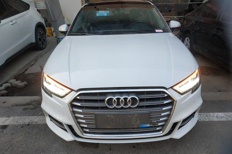 Used Audi A3 2020 Limousine 35 TFSI Fashion Edition China VI Emission Standard