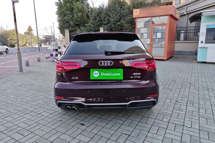 Used Audi A3 2018 30th Anniversary Edition Sportback 35 TFSI Fashion Model
