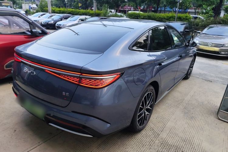 Used BYD Seal 2023 DM-i 1.5T 121km Flagship Model
