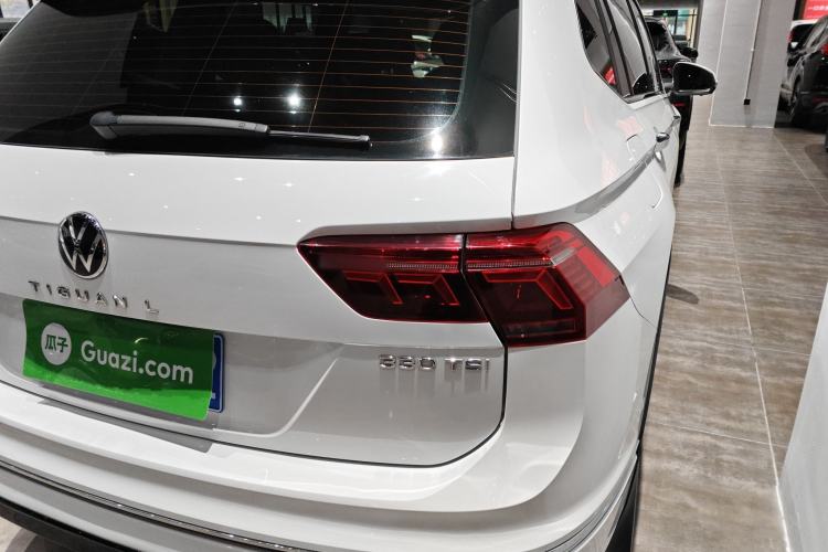 Used Volkswagen Tiguan L 2024 330TSI Automatic Two-Wheel Drive R-Line Enhanced Edition
