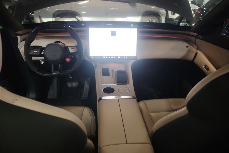 Used  YU7 2025 Ultra-Long Range High-Performance All-Wheel-Drive Max Edition