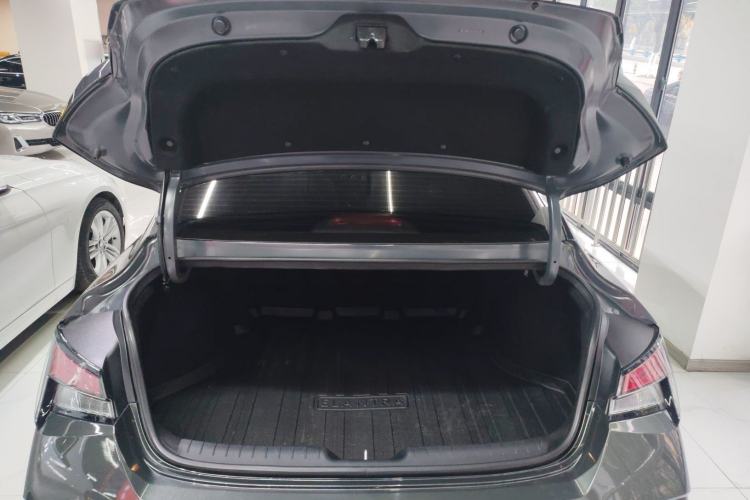 Used Hyundai Elantra 2023 1.5L CVT GLX Elite Edition
