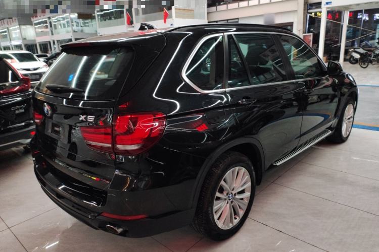 Used BMW X5 2015 xDrive28i
