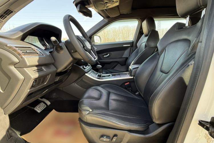 Used Land X7 2015 2.0T Panoramic Prestige Edition