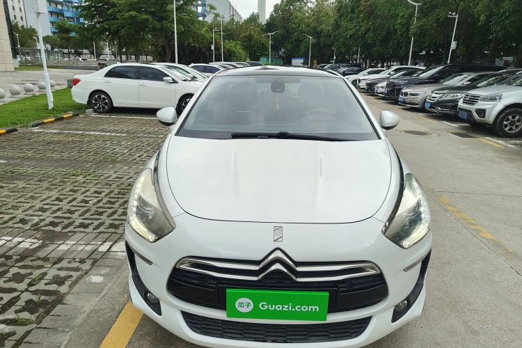 Used  5 2014 1.6T Elegant Version THP160