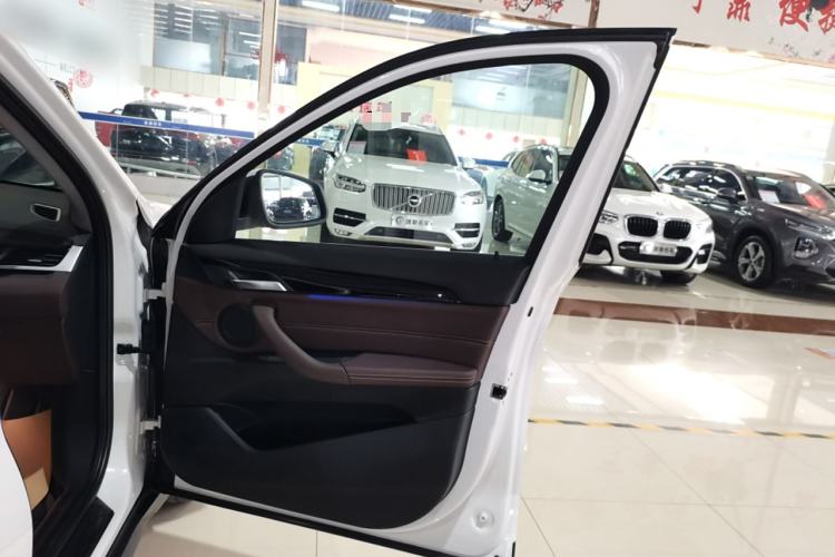 Used BMW X1 2020 sDrive25Li Leading Model