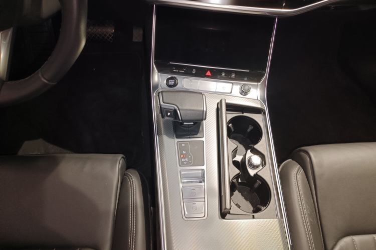 Used Audi A6L 2024 40 TFSI Luxury Prestige Edition
