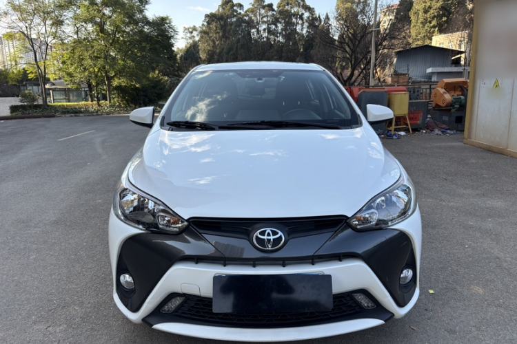 Used Toyota YARiS L 2016 Revised Version 1.5G CVT with Dynamic Sunroof
