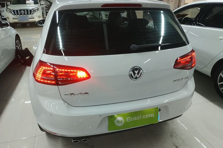 Used Volkswagen Golf 2015 1.4TSI Automatic Flagship Model
