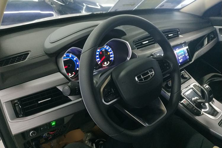 Used Geely Auto Emgrand X7 Sport 2021 Million Edition 1.8TD DCT Two-Wheel Drive Comfort Model