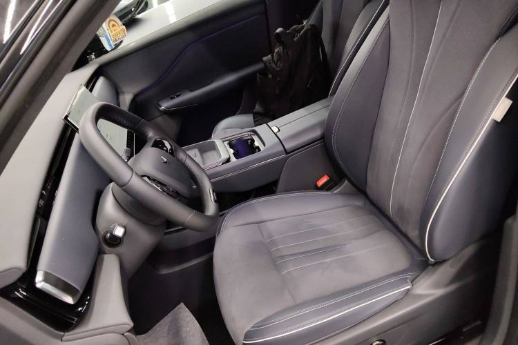 Used VOYAH COURAGE 2024 Four-Wheel Drive Global Edition
