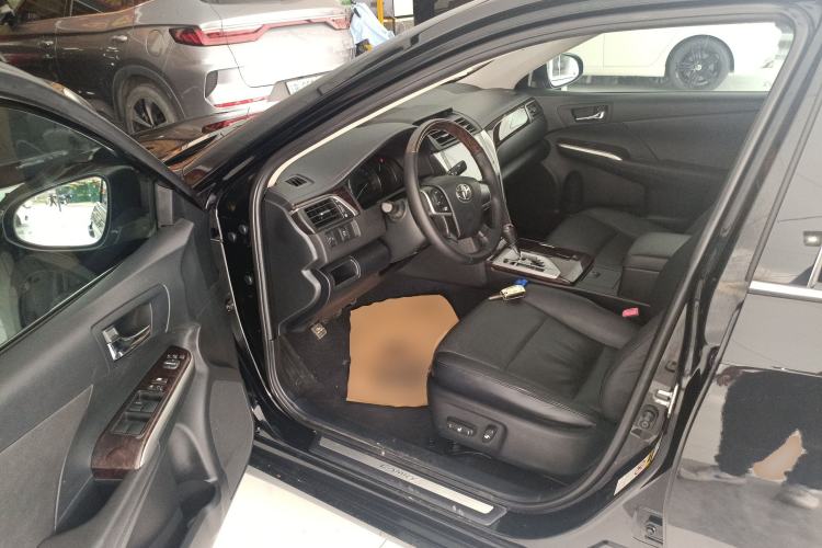 Used Toyota Camry 2015 2.0G Premier Edition