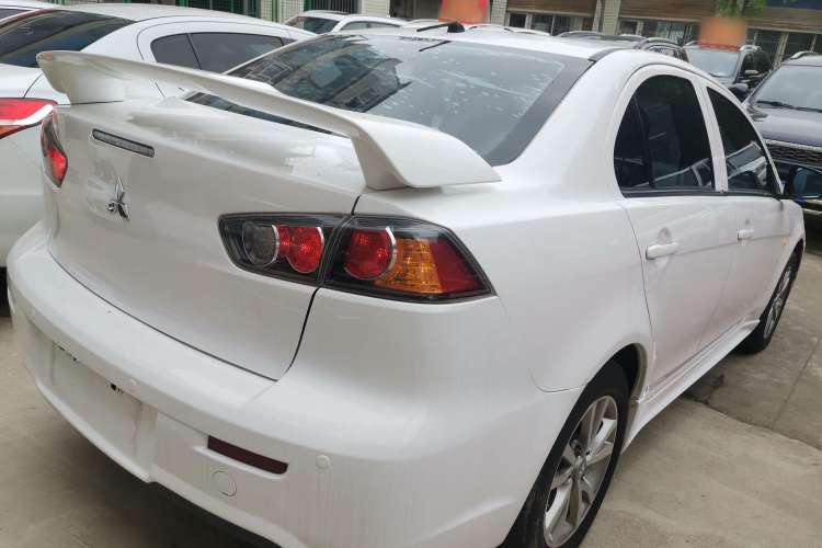 Used Mitsubishi Lancer EX 2014 Racing Edition 1.8L CVT Comfort Model
