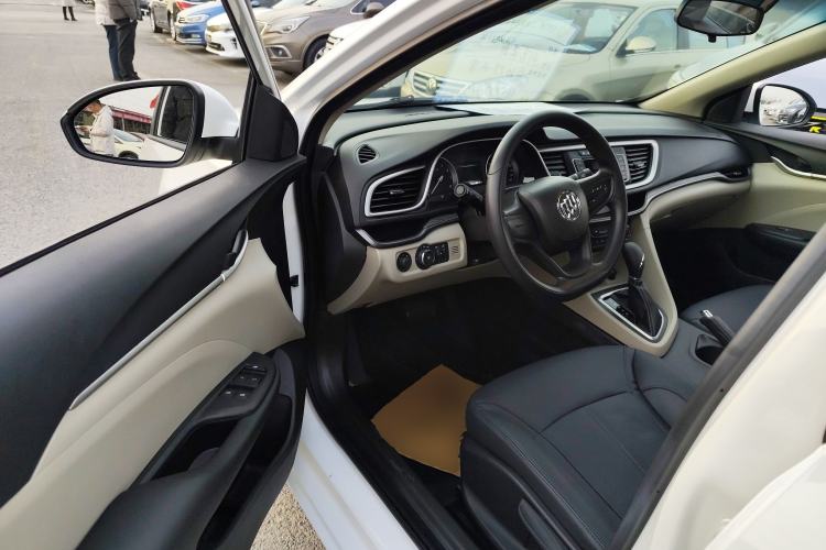 Used Buick GT 2017 15N Automatic Elite Version