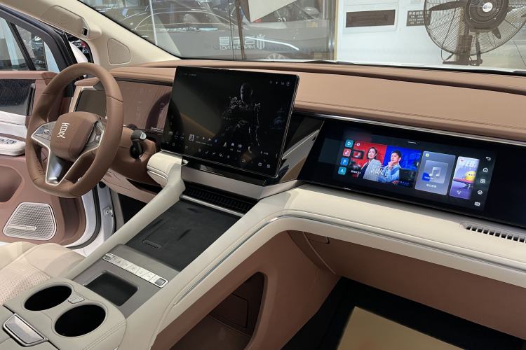 Used BYD Xia 2025 DM-i 1.5T 180km Excellence Model
