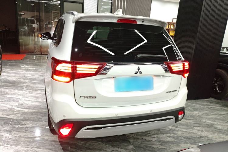 Used Mitsubishi Outlander 2021 2.4L 4x4 Comfort Edition 5 Seats
