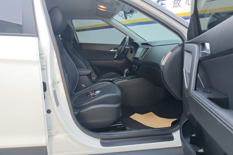 Used Hyundai ix25 2017 1.6L Automatic Smart Version
