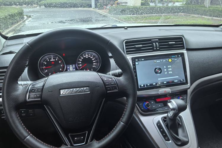 Used Haval M6 2019 1.5T DCT Two-Wheel Drive Elite Version China VI Standard
