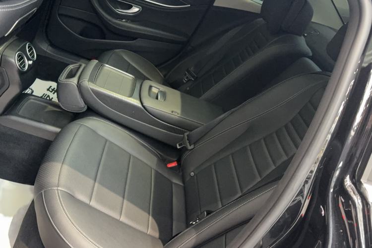 Used Mercedes-Benz E-Class 2019 E 200 L Sport 4MATIC
