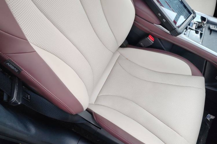 Used BYD Seal 2023 DM-i 1.5L 121km Prestige Model
