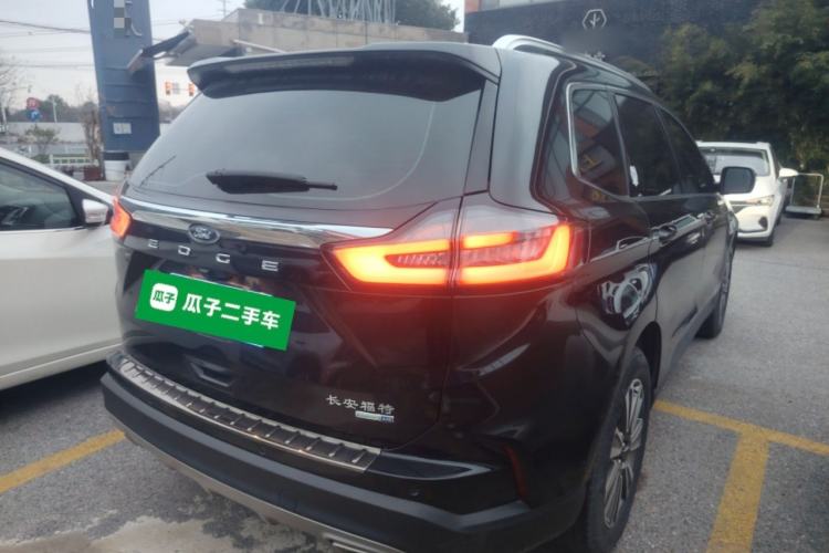 Used Ford Edge 2021 PLUS EcoBoost 245 Two-Wheel-Drive Platinum Edition 5 Seats
