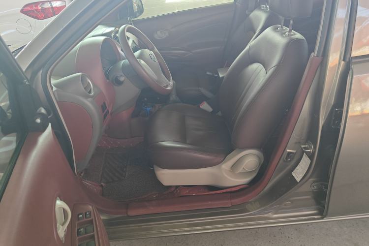 Used Nissan Sunny 2015 1.5XE Manual Comfort Edition
