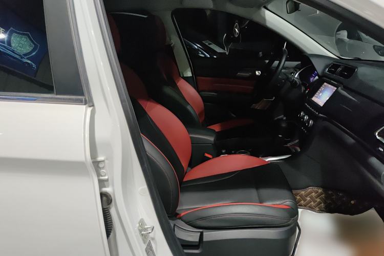 Used Haval H2 2017 Blue Label 1.5T Automatic Two-Wheel Drive Luxury Model
